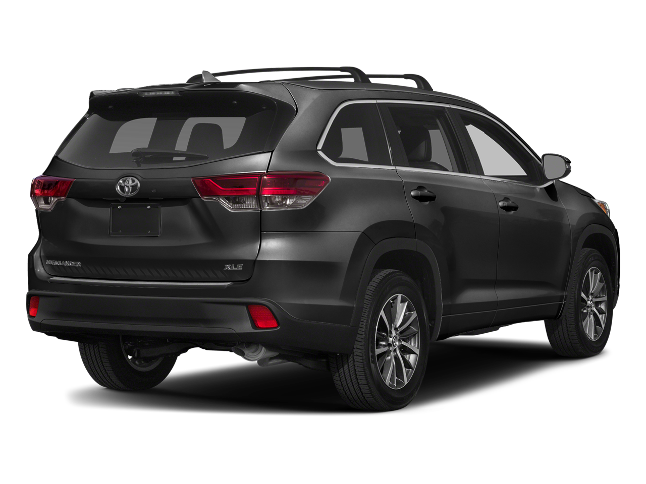 Used 2018 Toyota Highlander XLE with VIN 5TDJZRFH3JS875535 for sale in Mankato, Minnesota