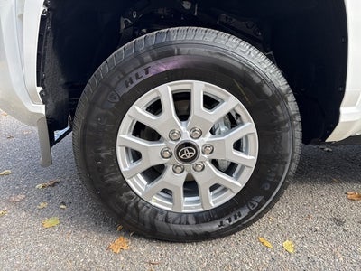 2025 Toyota Tacoma SR5