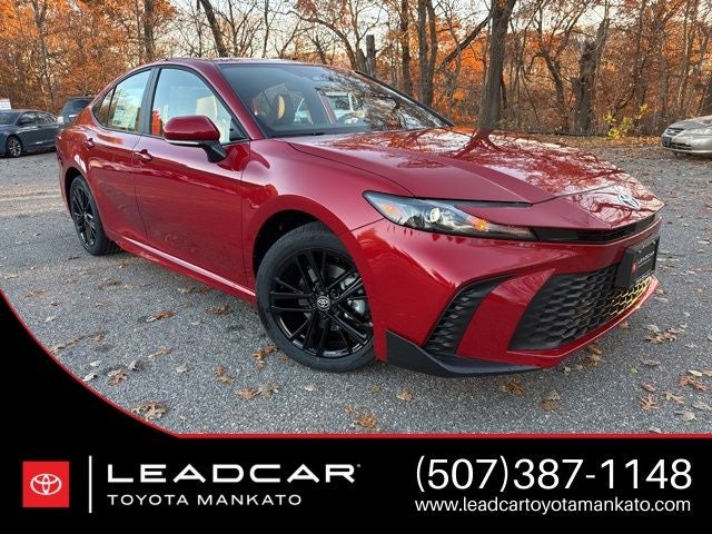 2026 Toyota Camry SE AWD