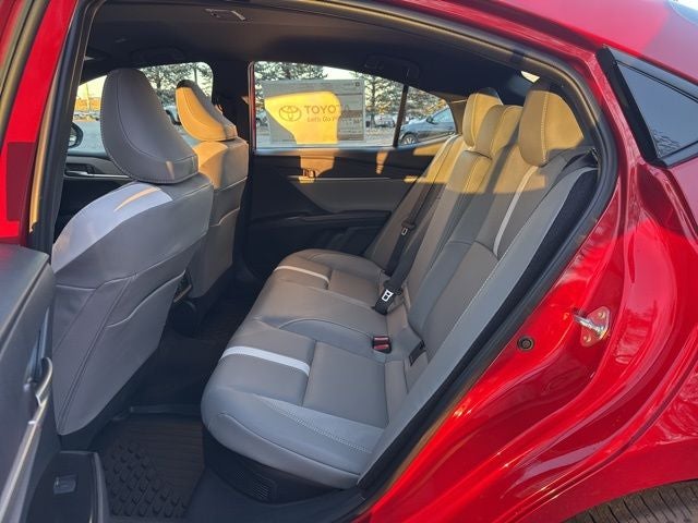 2026 Toyota Camry SE AWD