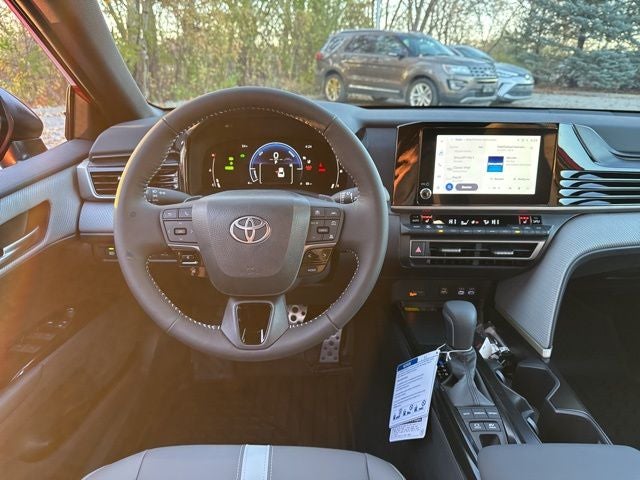 2026 Toyota Camry SE AWD