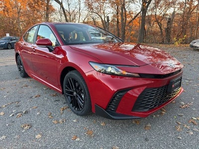 2026 Toyota Camry SE AWD
