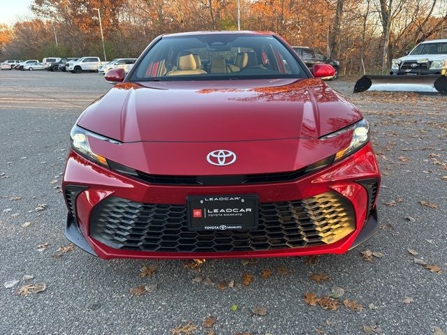 2026 Toyota Camry SE AWD