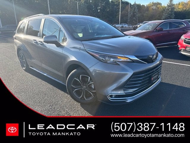 2026 Toyota Sienna Platinum