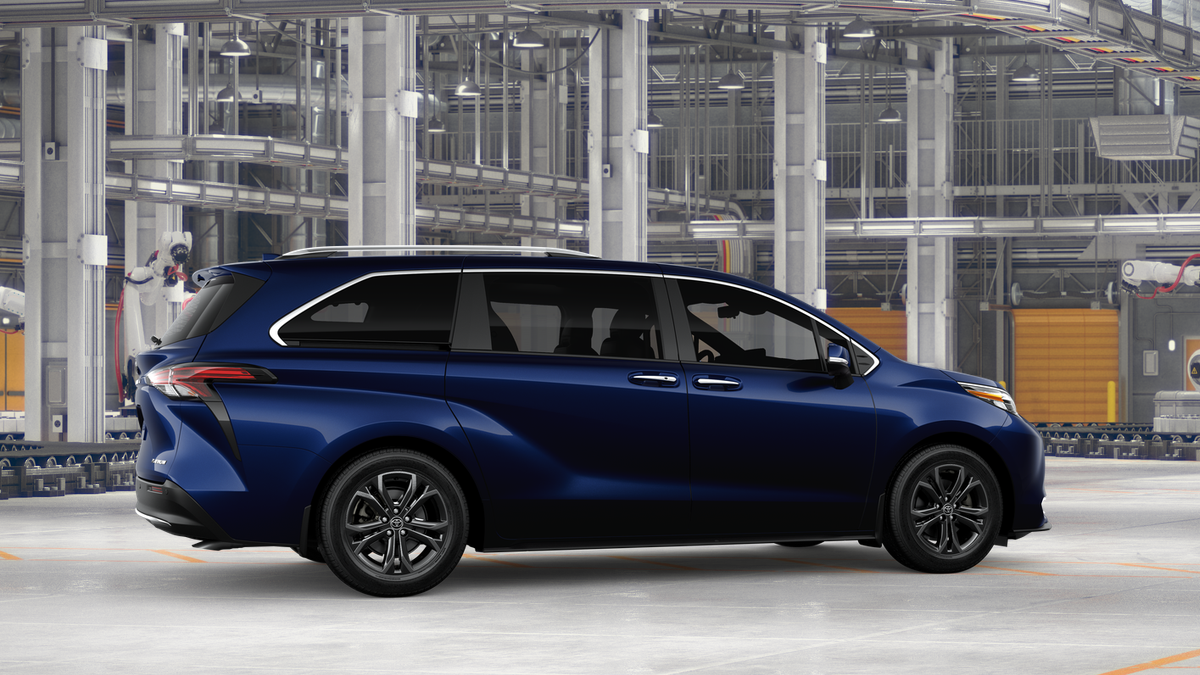 2026 Toyota Sienna Platinum