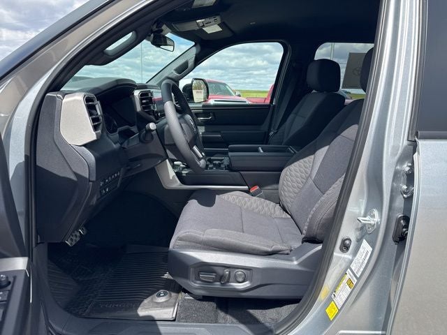 2026 Toyota Tundra SR5 - Photo 18