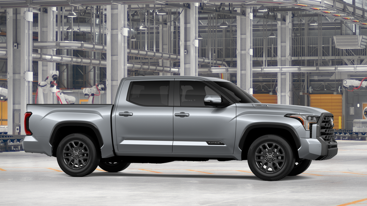 2026 Toyota Tundra i-FORCE MAX Tundra Platinum