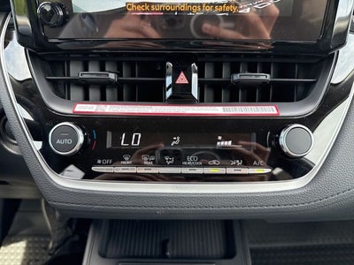 2026 Toyota Corolla Cross LE