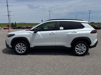 2026 Toyota Corolla Cross LE