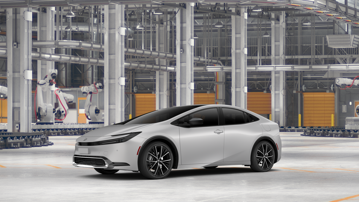 2027 Toyota Prius XLE