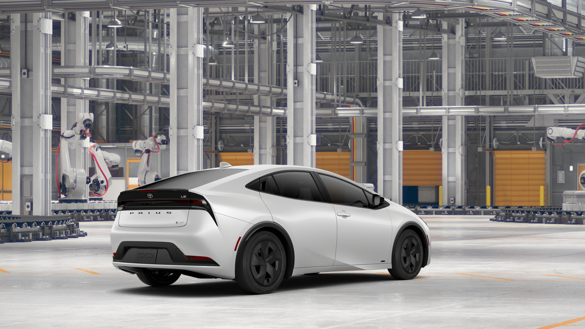 2027 Toyota Prius LE AWD