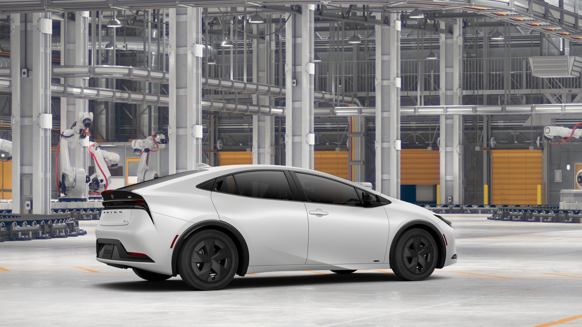 2027 Toyota Prius LE AWD