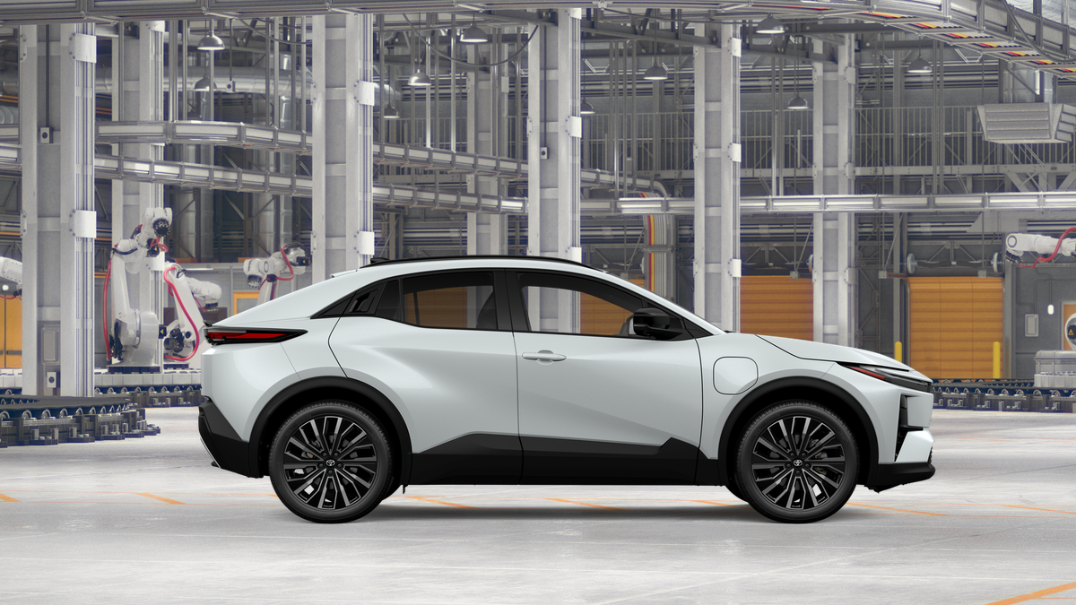 2026 Toyota C-HR XSE