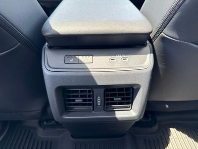 2026 Toyota C-HR XSE