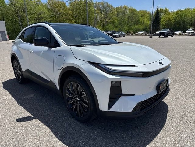 2026 Toyota C-HR XSE
