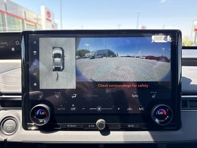 2026 Toyota C-HR XSE