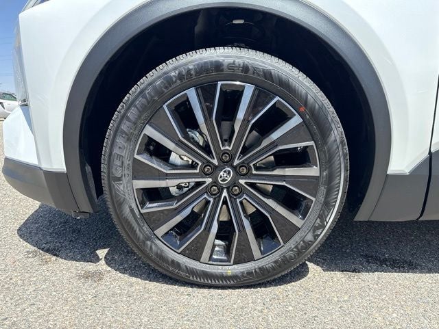 2026 Toyota C-HR XSE