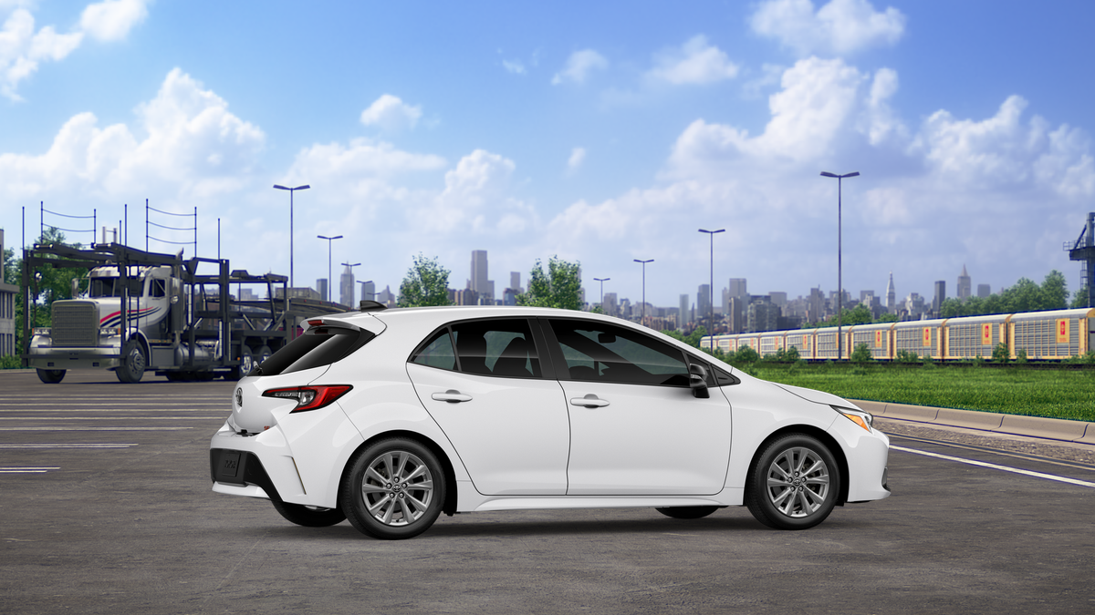 2026 Toyota Corolla Hatchback SE