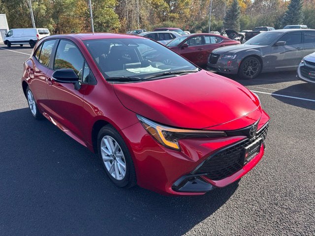 2027 Toyota Corolla Hatchback SE