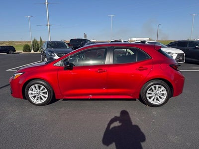 2027 Toyota Corolla Hatchback SE