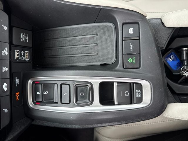 2022 Honda Insight Touring