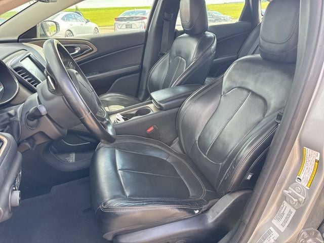 2015 Chrysler 200 C