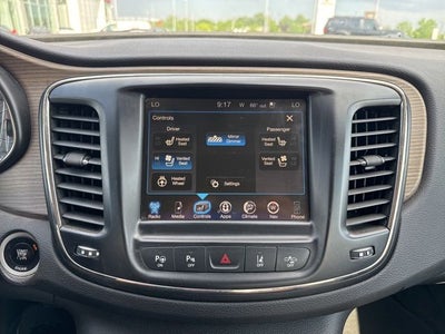 2015 Chrysler 200 C