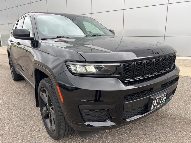 Used 2022 Jeep Grand Cherokee L Altitude with VIN 1C4RJKAG5N8542893 for sale in Mankato, Minnesota