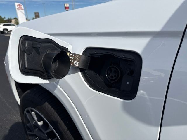 2022 Jeep Grand Cherokee Summit Reserve 4xe