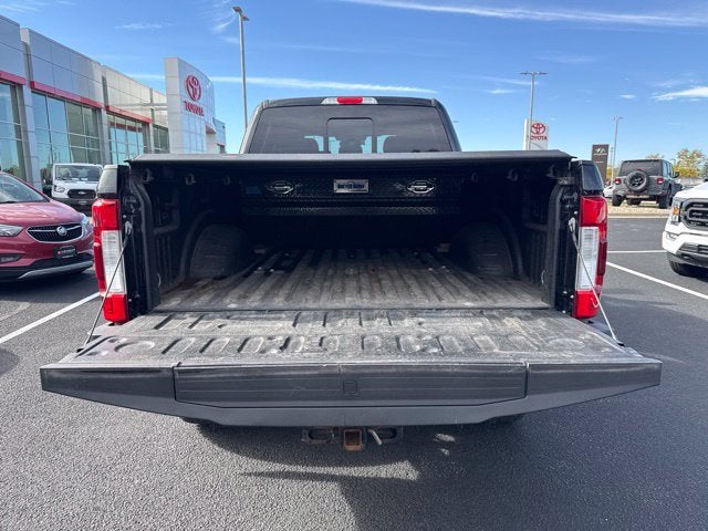 2017 Ford F-350SD Lariat