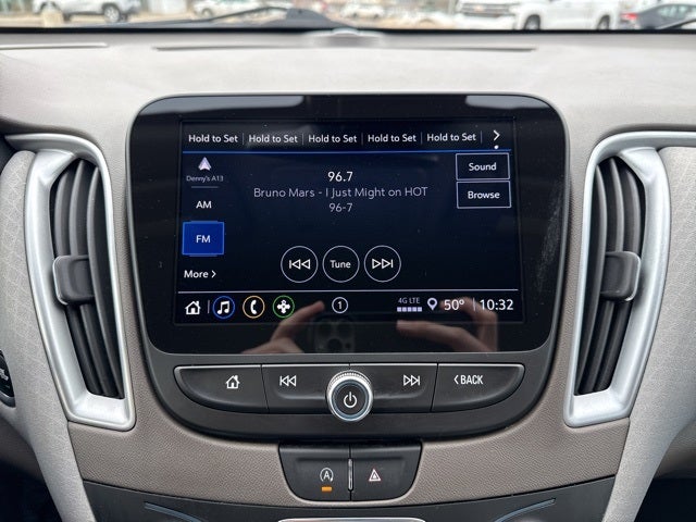 2023 Chevrolet Malibu LS