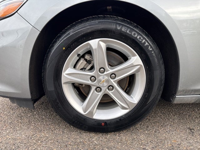 2023 Chevrolet Malibu LS