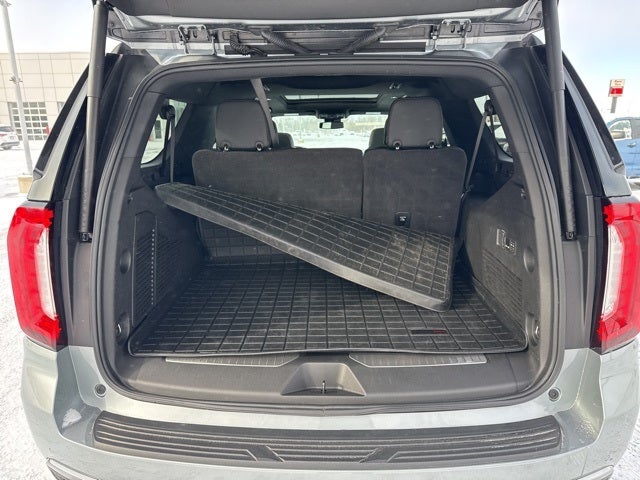 2024 GMC Yukon XL AT4