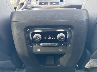 2024 GMC Yukon XL AT4