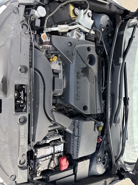 Used 2017 Nissan Altima SV with VIN 1N4AL3AP4HC292874 for sale in Mankato, Minnesota