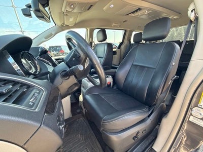 2015 Chrysler Town & Country Touring-L