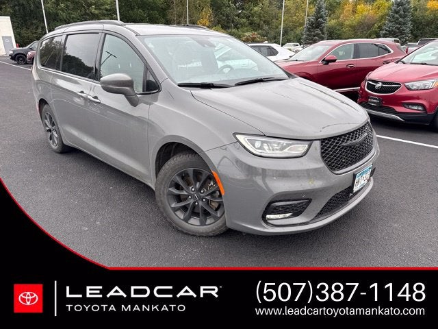 2021 Chrysler Pacifica Touring