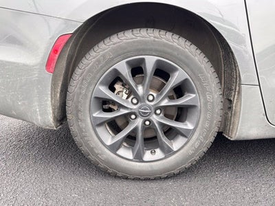 2021 Chrysler Pacifica Touring