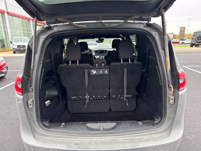 2021 Chrysler Pacifica Touring