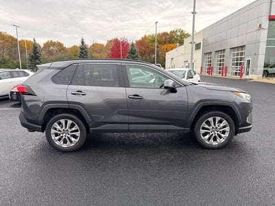 2025 Toyota RAV4 XLE Premium
