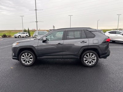 2025 Toyota RAV4 XLE Premium