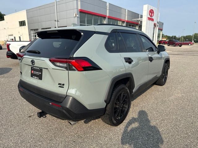 2021 Toyota RAV4 XLE