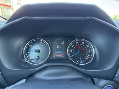2020 Toyota RAV4 Hybrid XLE