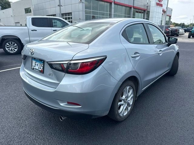 2017 Toyota Yaris iA Base