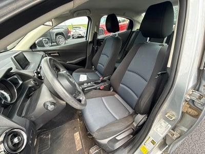 2017 Toyota Yaris iA Base