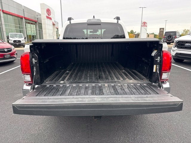 2022 Toyota Tacoma SR5 V6