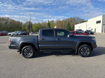 2023 Toyota Tacoma TRD Sport V6