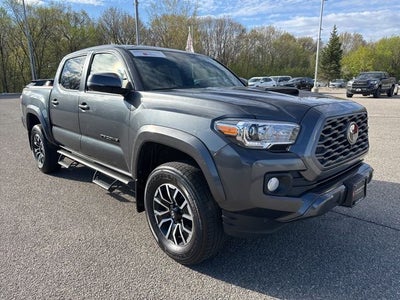 2023 Toyota Tacoma TRD Sport V6