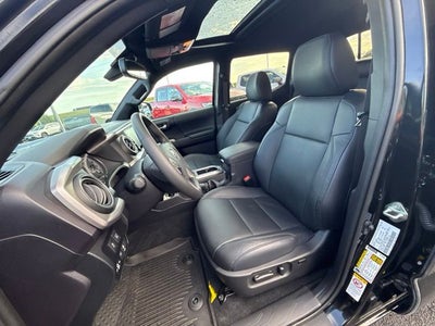 2020 Toyota Tacoma Limited V6