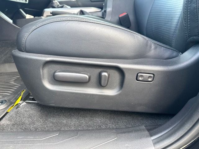 2020 Toyota Tacoma Limited V6